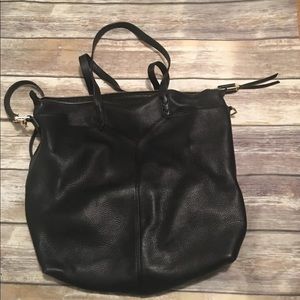 Black leather Stella & Dot Covet purse